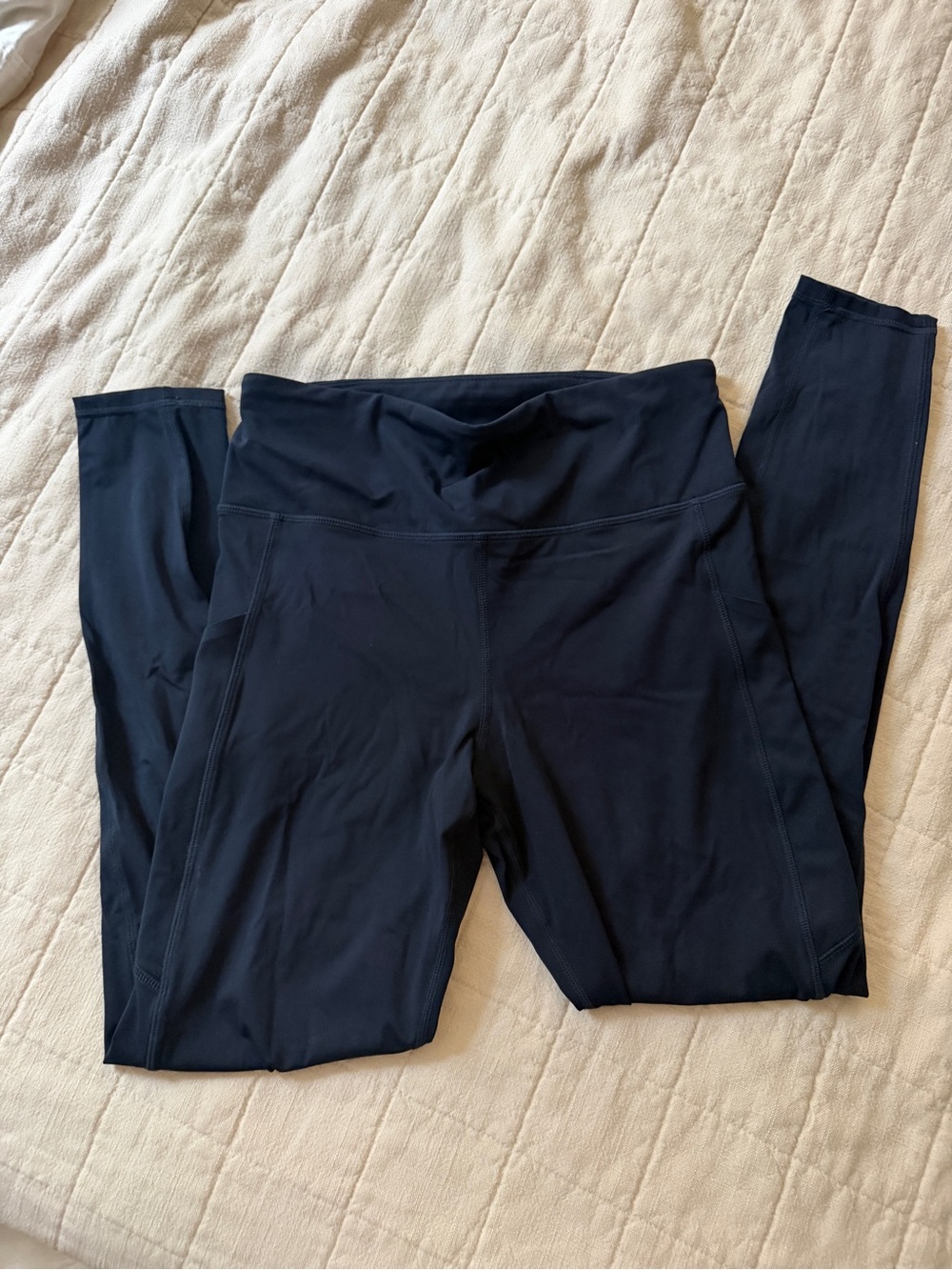 Vuori Women's Navy High-Waist Performance Leggings